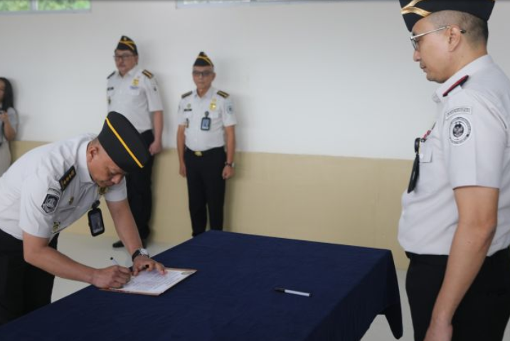 Imigrasi Sulut Deklarasikan Komitmen Birokrasi Bersih dan Pelayanan Profesional