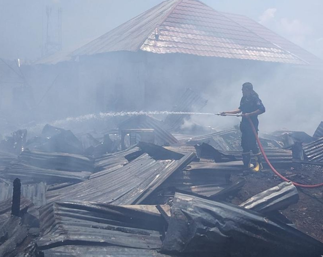 14 Rumah di Permukiman Padat Manado Hangus Terbakar, Api Diduga Berasal dari Aktivitas Menggoreng Tahu