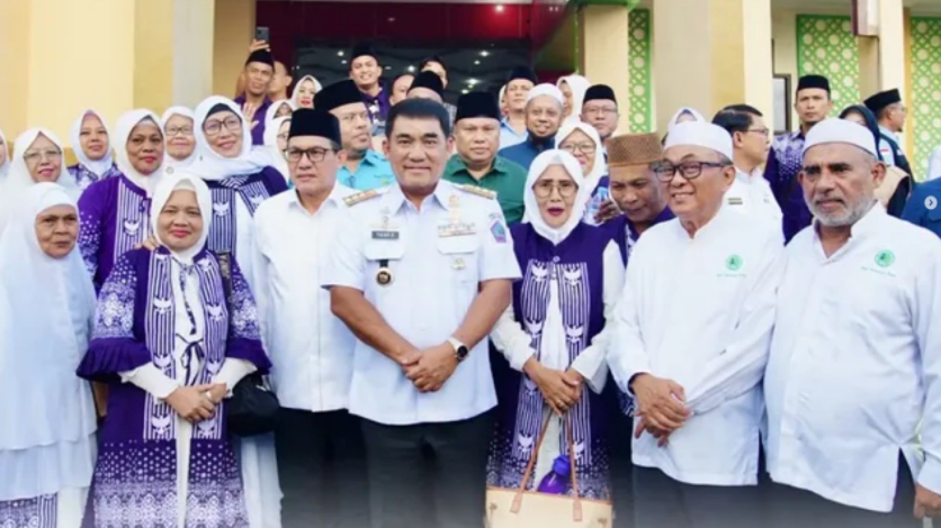 YSK Hadiri Pelepasan Jemaah Haji Sulut ke Tanah Suci