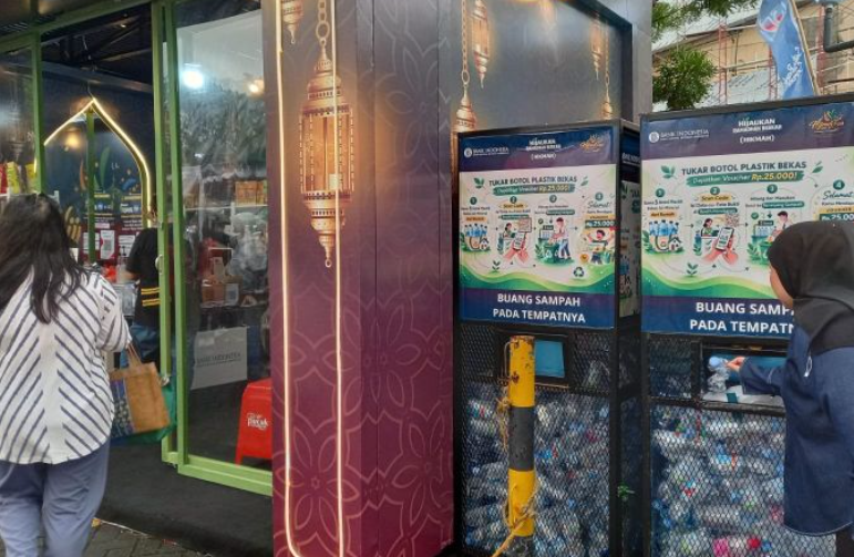 BI Sulut Ajak Warga Tukar Botol Plastik dengan Voucher Buka Puasa di Bulan Ramadhan
