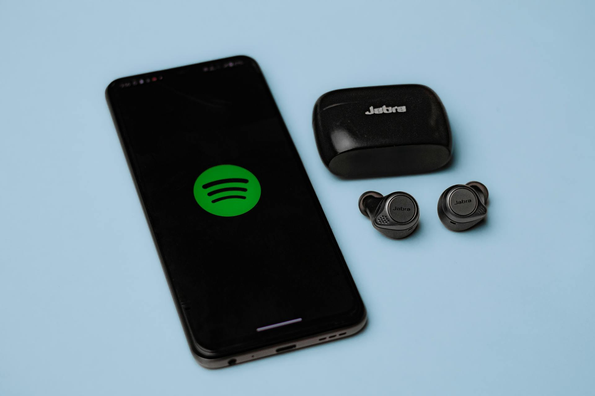 9 Fitur Spotify Premium yang Gak Ada di Versi Gratisnya