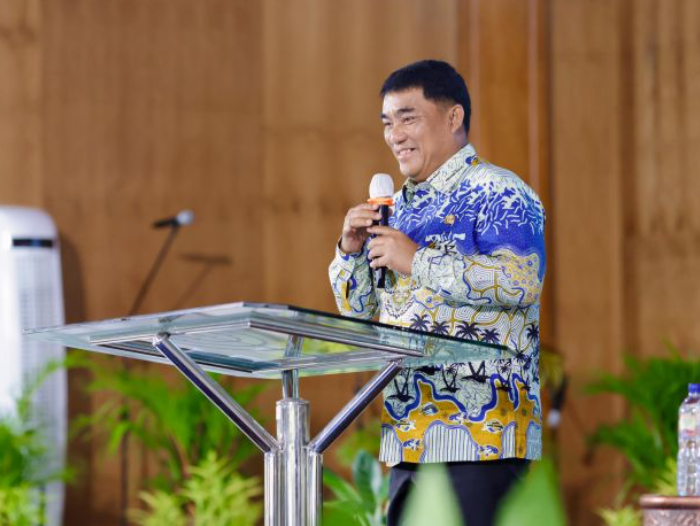 Gubernur Yulius Dorong Mahasiswa Unklab Jadi Motor Inovasi dan Berdaya Saing