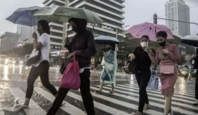 BMKG: Mayoritas Kota Besar Diguyur Hujan, Warga Diminta Waspada Cuaca Ekstrem