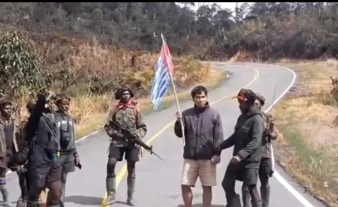 Sopir Dipaksa Akui Papua Merdeka, Lalu Ditembak Mati Teroris KKB