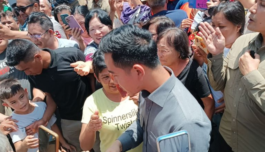 Wapres Gibran Tinjau Gereja Katolik di Minahasa yang Terdampak Gempa 7,6