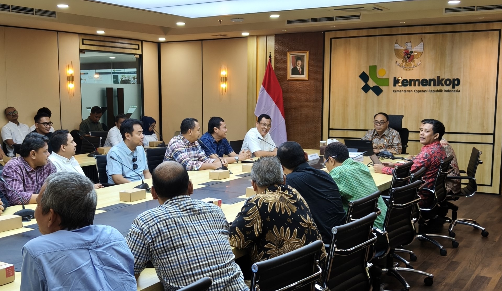Menkop Budi Arie Dorong Koperasi Desa Jadi Pilar Kesejahteraan Nasional