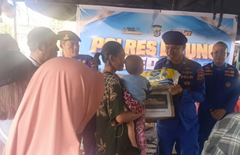 Ditpolairud Polda Sulut Bantu Korban Kebakaran di Bitung, Tenda Darurat Disiapkan