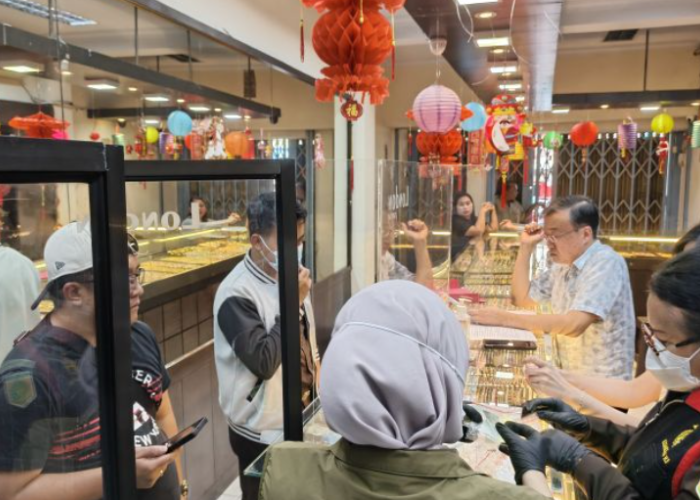 Kejati Sulut Geledah Lima Toko Emas di Manado dan Kotamobagu Terkait Kasus Korupsi