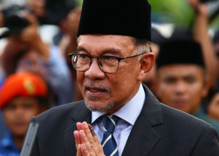 PM Malaysia Anwar Ibrahim Jalani Operasi Hernia, Dipantau Tim Dokter