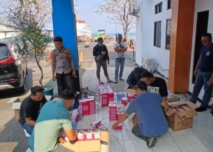 500 Paket Kosmetik Diduga Tak Berizin Ditemukan di Kapal di Pelabuhan Manado