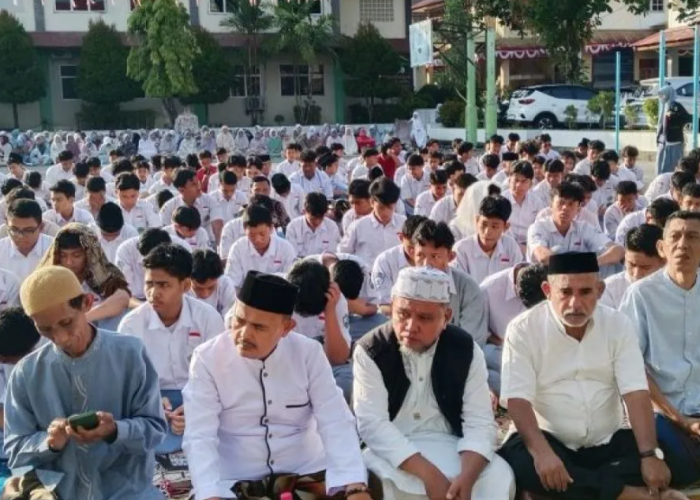 MUI Manado Gelar Shalat Istisqa, Ribuan Jemaah Berdoa Minta Hujan
