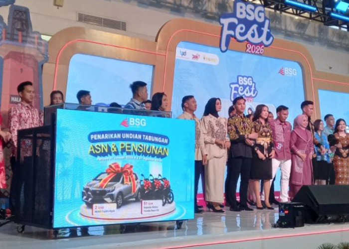 BSG Fest 2026 Angkat Wastra SulutGo Lewat Fashion Show ASN