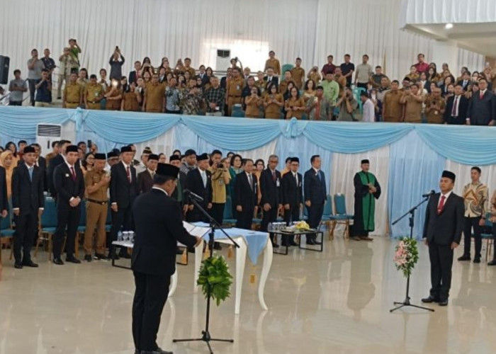 Yulius Selvanus Lantik Tahlis Gallang Jadi Sekda Sulut, Gubernur Minta Langsung Tancap Gas