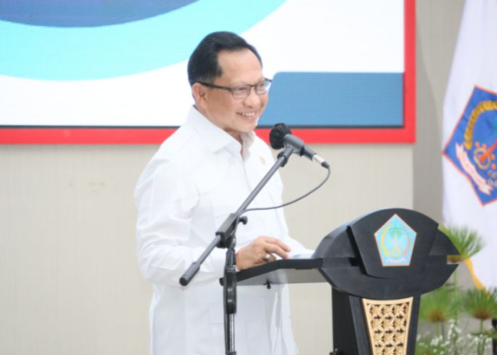Mendagri Tito Minta Pemda Lebih Kreatif Tingkatkan PAD