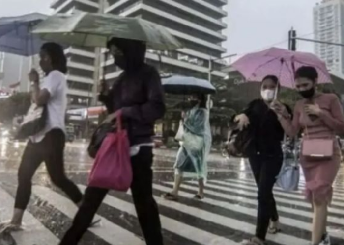 Siapkan Payung! BMKG Prediksi Hujan Petir dan Cuaca Ekstrem Intai Jakarta Hingga Indonesia Timur Hari Ini
