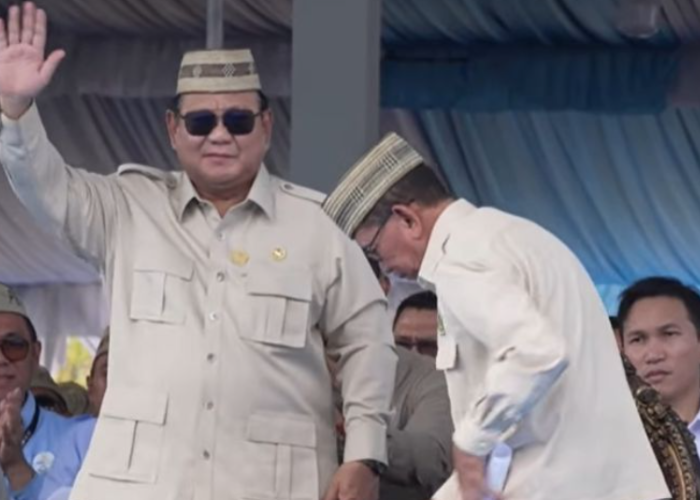 Prabowo Terima Lencana Emas KTNA di PENAS XVII Gorontalo, Diganjar Penghargaan Tertinggi Petani-Nelayan