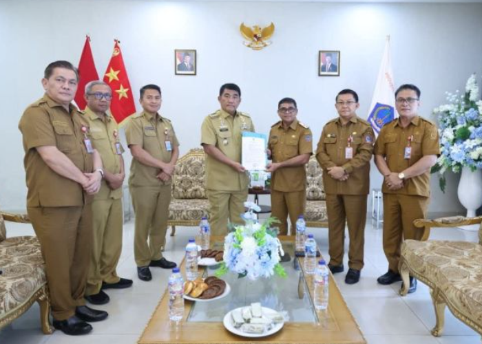 Gubernur Sulut Tunjuk Heronimus Makainas Jadi Plt Bupati Sitaro Usai CIK Ditahan Kejati