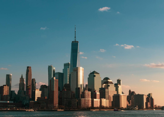 Konsumsi dan Ekspor Dorong Ekonomi AS Capai Pertumbuhan Tertinggi Dua Tahun