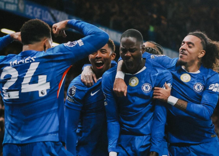 Chelsea Tinjau Rosenior sebagai Calon Pelatih Baru setelah Kepergian Maresca