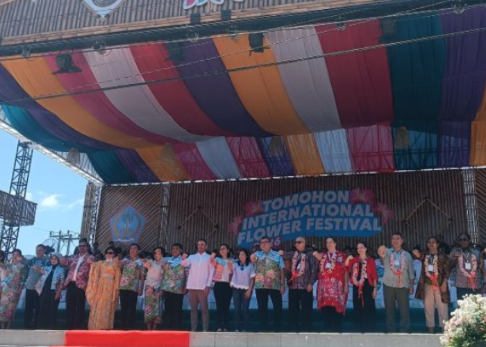 Wamen Ekraf Dorong Tomohon Semakin Dikenal Wisatawan Mancanegara