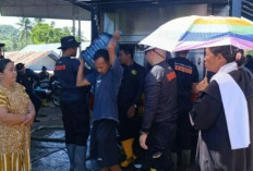 Brimob Polda Sulut Turun Tangan Bantu Warga Bolmong, Salurkan Air Bersih Pascabanjir
