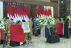 Tangis Keluarga Iringi Kedatangan Jenazah Tiga Prajurit TNI Gugur dari Lebanon