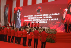 Megawati Lantik Pengurus PDIP Sulut, Tegaskan Ketum Bisa Pecat Kader