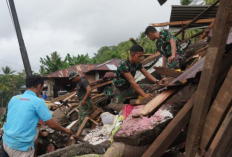 Prajurit Kodam XIII/Merdeka Turun Langsung Bantu Warga Pascabanjir Bandang Pulau Siau